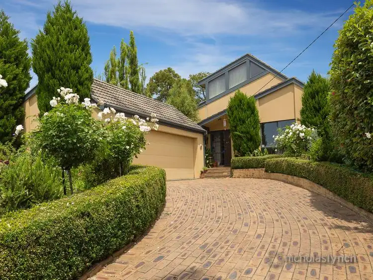 10 Mason Street, Mount Eliza VIC 3930