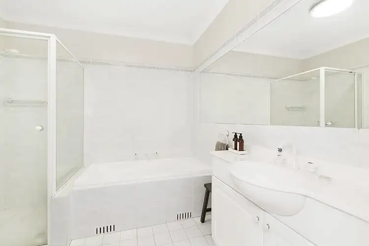 Fifth view of Homely unit listing, 5/12-16 Lewis Street, Cronulla NSW 2230