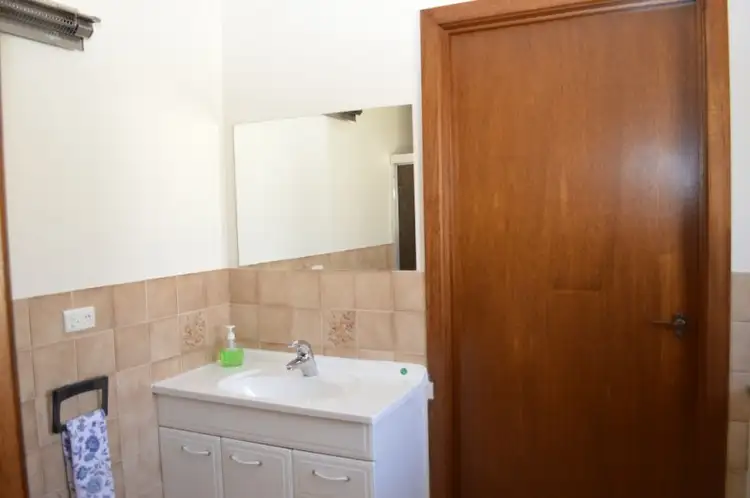 Sixth view of Homely unit listing, 1/126 Appin Street, Wangaratta VIC 3677