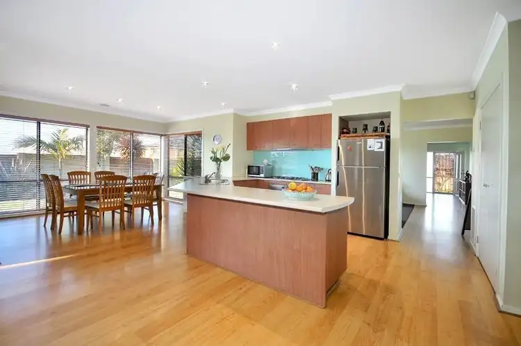 Second view of Homely house listing, 60 Rivett Crescent, Mulgrave VIC 3170