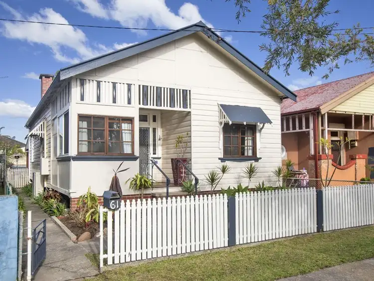 61 Coorumbung Road, Broadmeadow NSW 2292