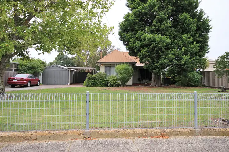101 Beverin Street, Sebastopol VIC 3356