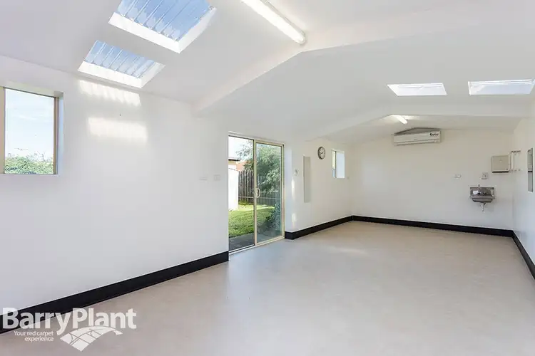 Sixth view of Homely house listing, 5 Jeavons Court, Altona Meadows VIC 3028