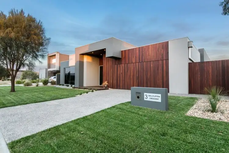 3 Ballyliffen Crescent, Torquay VIC 3228