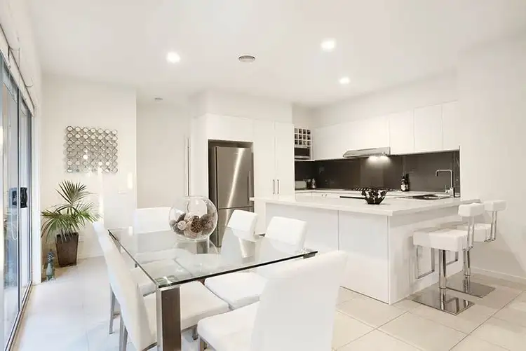 1/14 Maxwell Street, Mornington VIC 3931