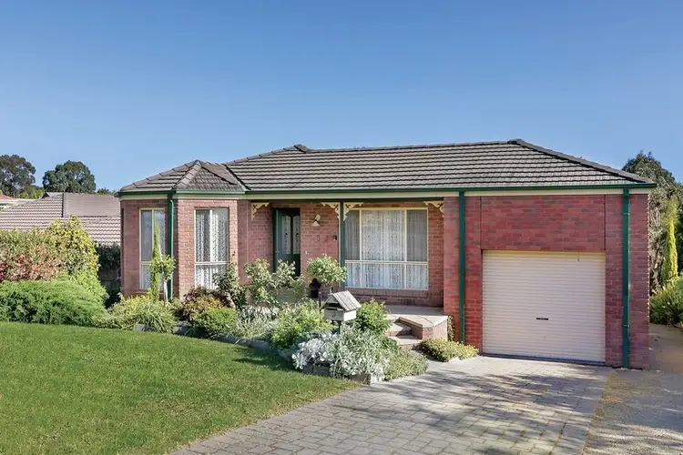 3 Manna Gum Heights, Mount Pleasant VIC 3350