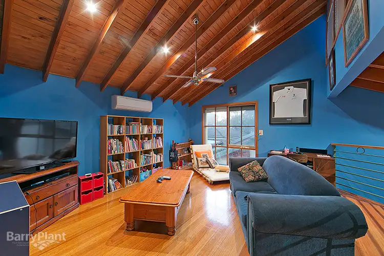 Sixth view of Homely house listing, 2 Nangwarry Court, Berwick VIC 3806