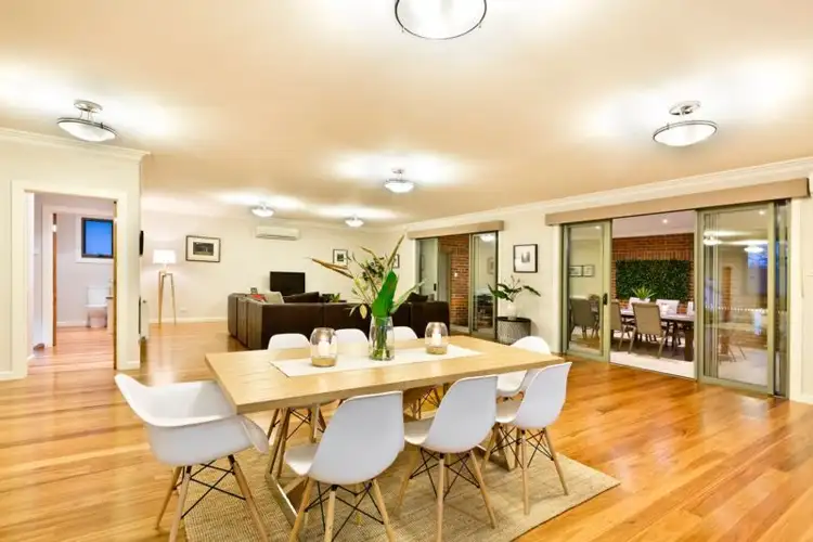 Fifth view of Homely house listing, 2 Dwyer Street, Macleod VIC 3085