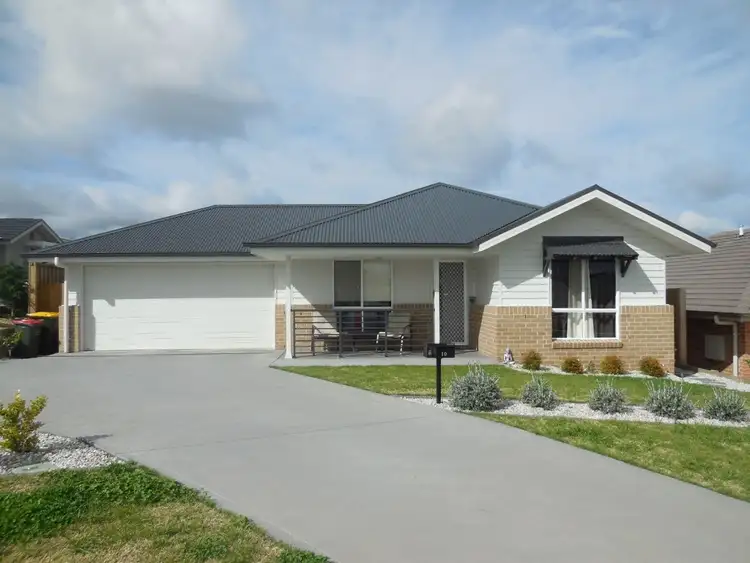 Main view of Homely house listing, 10 McAlroy Place, Goulburn NSW 2580