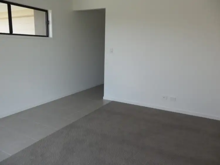 Sixth view of Homely house listing, 3a Hyperno Close, Raceview QLD 4305