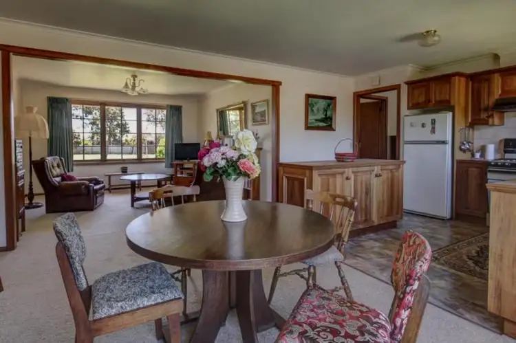 Fourth view of Homely house listing, 7 Riverdale Court, Warrnambool VIC 3280