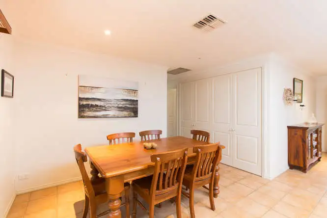 Sixth view of Homely house listing, 17 Belle Gardens Drive, Mildura VIC 3500