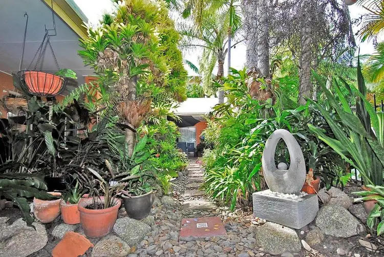 Second view of Homely house listing, 7 Cronulla Close, Kewarra Beach QLD 4879