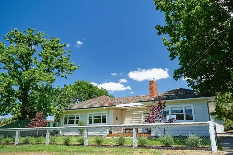 11 Kitchen Street, Mansfield VIC 3722