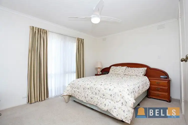 Sixth view of Homely house listing, 2 Pine Court, Kings Park VIC 3021