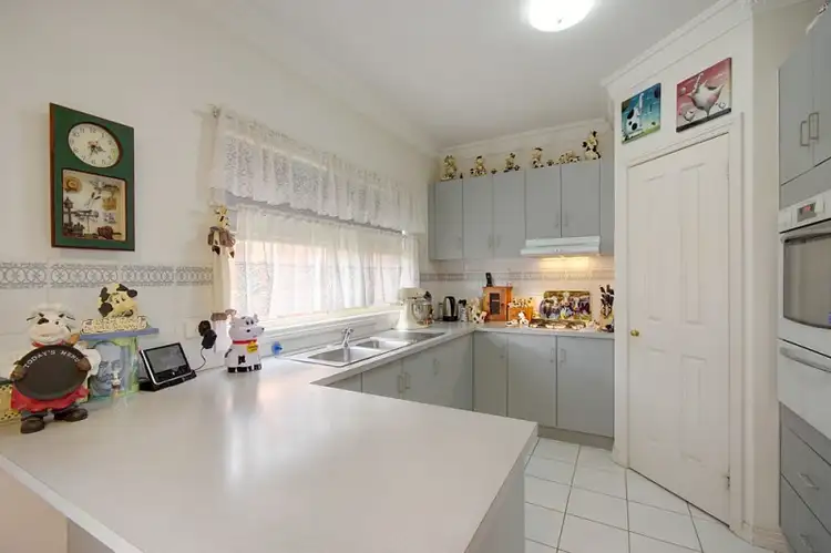 Fifth view of Homely unit listing, 1/2 Nicholas Court, Leopold VIC 3224