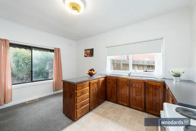 Fifth view of Homely house listing, 4 Norman Court, Ringwood VIC 3134