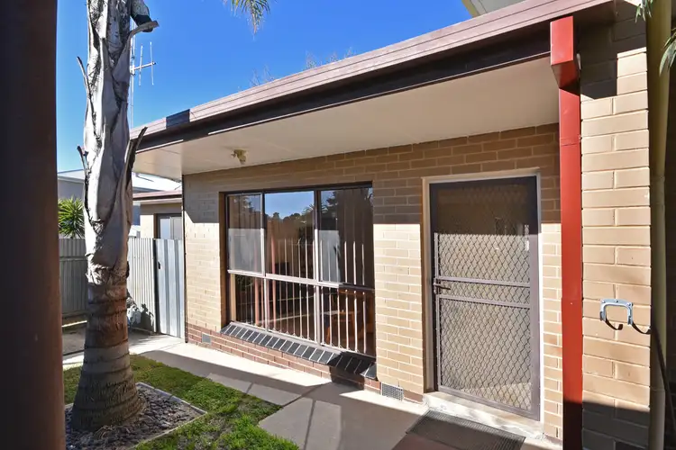 2/4 Trotter Lane, Ironbark VIC 3550