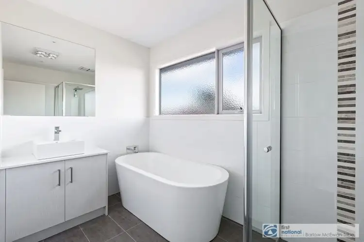Fifth view of Homely townhouse listing, 2/33 Mulga Street, Altona VIC 3018