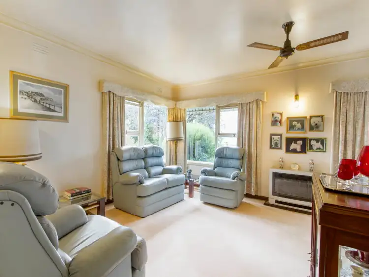 Sixth view of Homely house listing, 10 Edna Street, Frankston VIC 3199