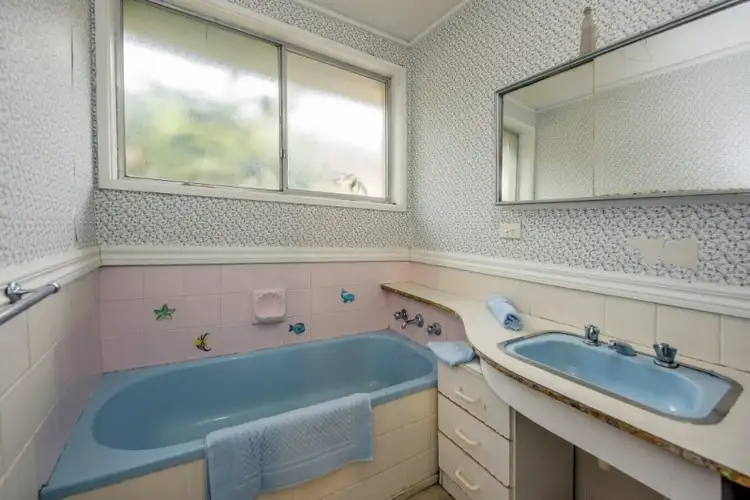 Sixth view of Homely house listing, 4 Havelock Avenue, Bundoora VIC 3083