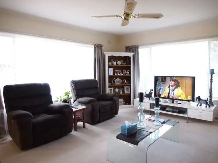 Second view of Homely house listing, 58 McKean Street, Bairnsdale VIC 3875