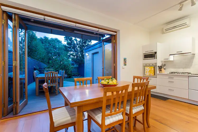 96 Well street, Brighton VIC 3186