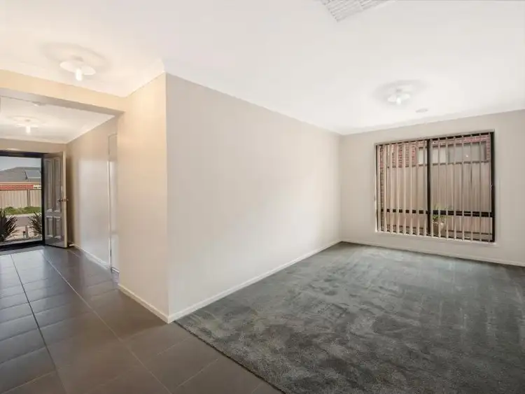 Fourth view of Homely house listing, 33 Wylie Circuit, Burnside VIC 3023