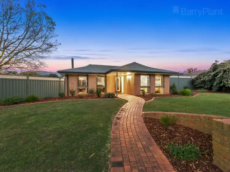 34 Calmsden Street, Kilsyth South VIC 3137