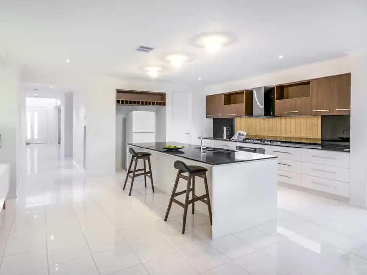 Sixth view of Homely house listing, 20 Montmarte Boulevard, Burnside VIC 3023