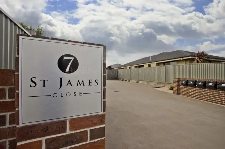 Main view of Homely unit listing, 11/7 St James Close, Newstead TAS 7250