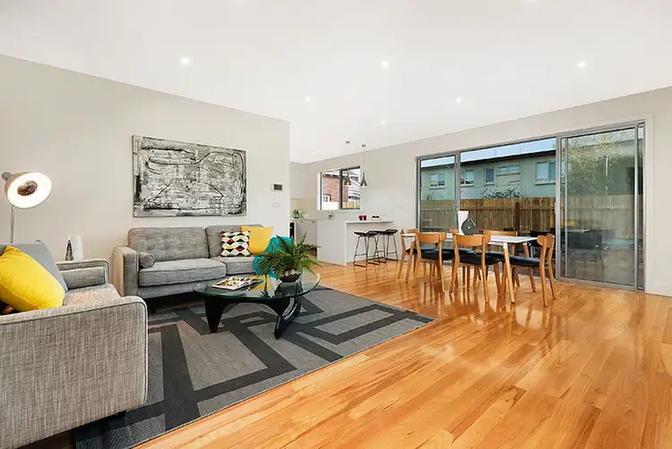 1 McHenry Street, St Kilda East VIC 3183