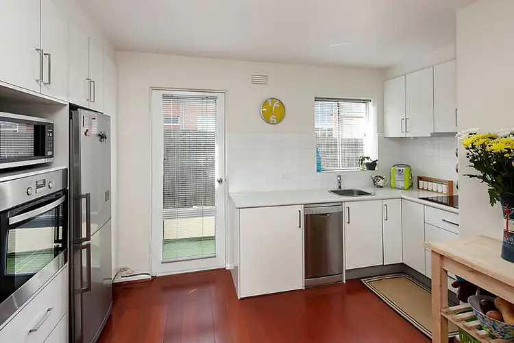 Fourth view of Homely apartment listing, 3/74 Dundas Street, Thornbury VIC 3071