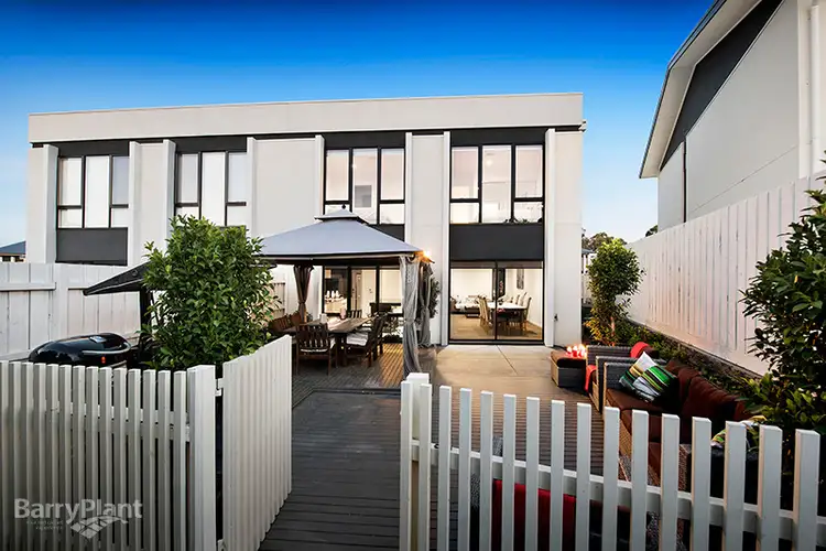 Second view of Homely house listing, 22 Edinburgh Circuit, Bundoora VIC 3083
