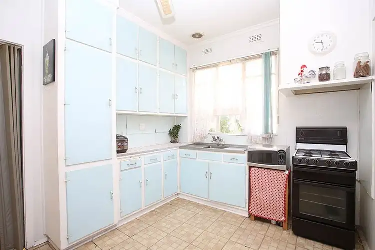 Seventh view of Homely house listing, 5 Harcourt Street, Ashwood VIC 3147