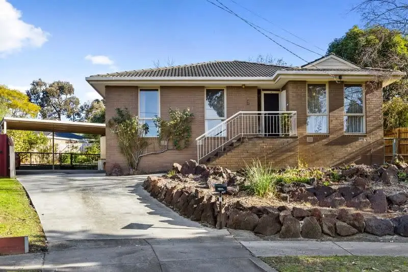 Main view of Homely house listing, 6 White Ash Court, Vermont South VIC 3133