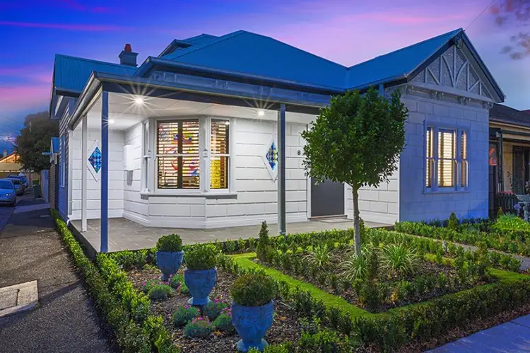 8 O'Farrell Street, Yarraville VIC 3013