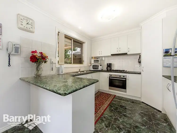 Fifth view of Homely unit listing, 2/6 Pennell Avenue, St Albans VIC 3021