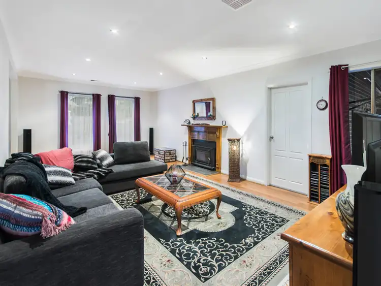 Sixth view of Homely house listing, 14 James Close, Sunbury VIC 3429