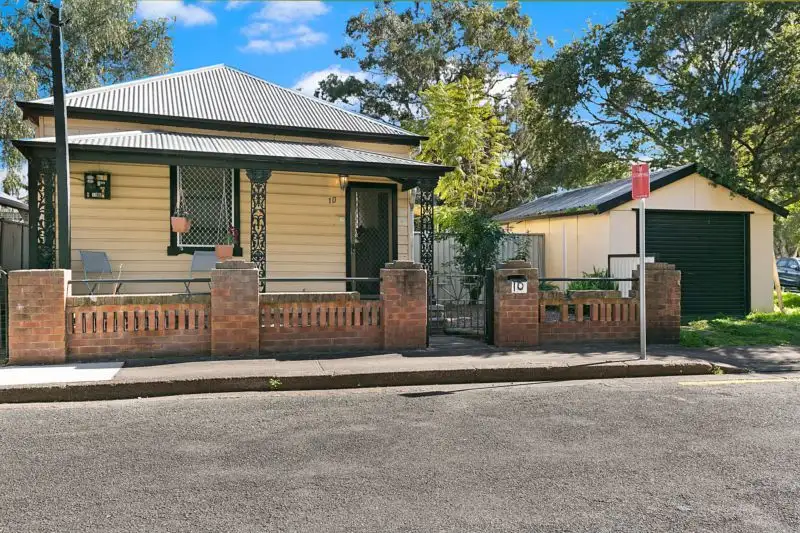 Main view of Homely house listing, 10 Catherine Street, Maitland NSW 2320