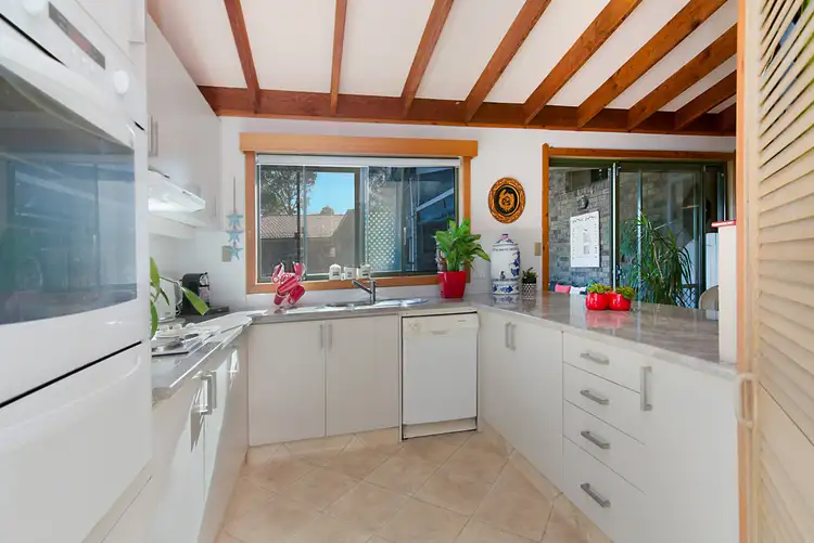 Fifth view of Homely house listing, 7 Northview Dr, Bateau Bay NSW 2261