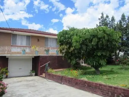 305 South Street, Hilton WA 6163