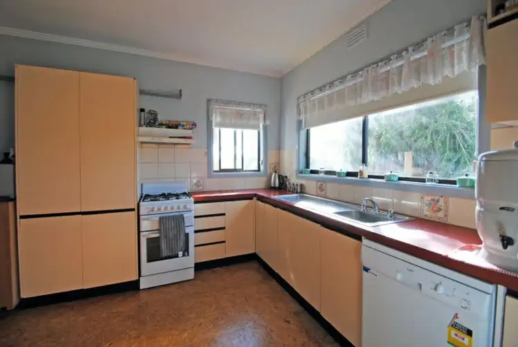 Fourth view of Homely house listing, 7 Moodie St, Portland VIC 3305