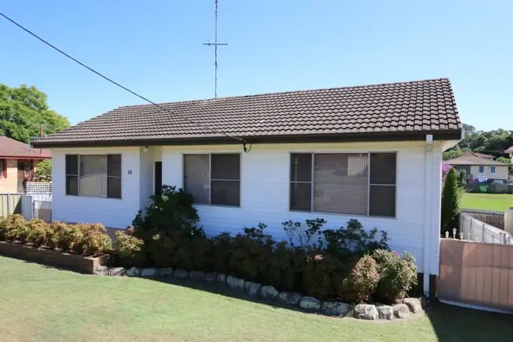 Main view of Homely house listing, 42 Vindin Street, Rutherford NSW 2320