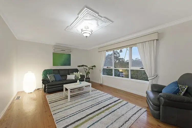 Fifth view of Homely house listing, 2 Paraweena Court, Greensborough VIC 3088