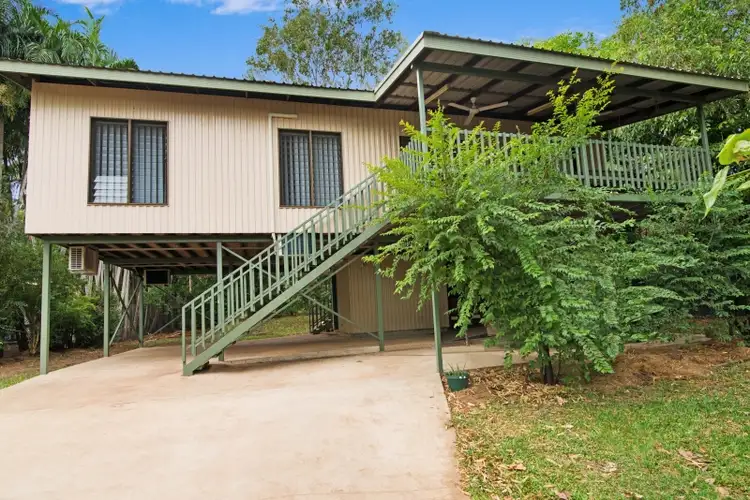27 Gunter Circuit, Woodroffe NT 830