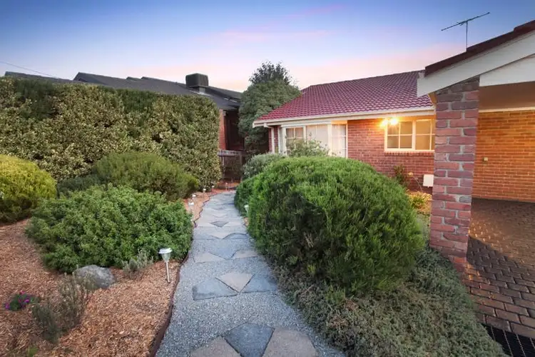 Third view of Homely house listing, 5 Davidson Court, Attwood VIC 3049