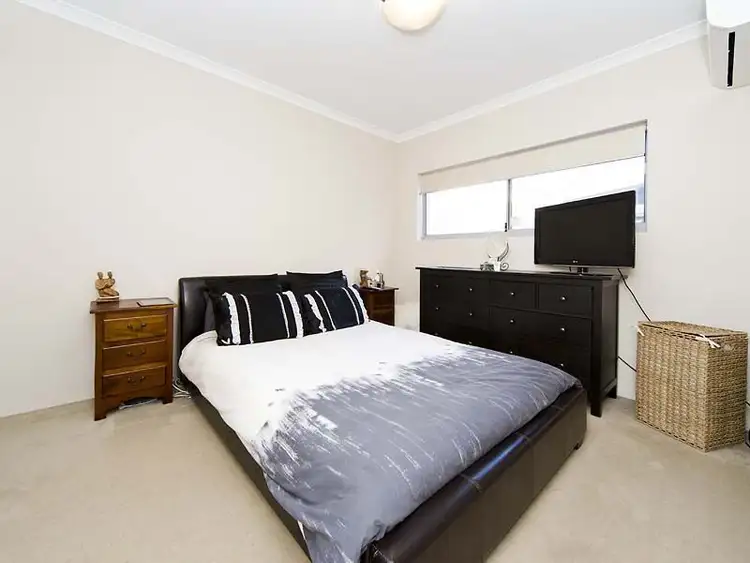 Sixth view of Homely house listing, 9B Teocote Crescent, Aubin Grove WA 6164