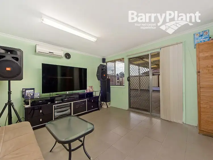 Sixth view of Homely house listing, 7 Falcon Walk, Kings Park VIC 3021