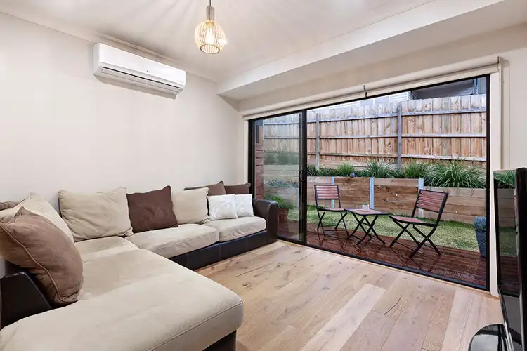 Fourth view of Homely unit listing, 2/19 Alexander Street, Montmorency VIC 3094